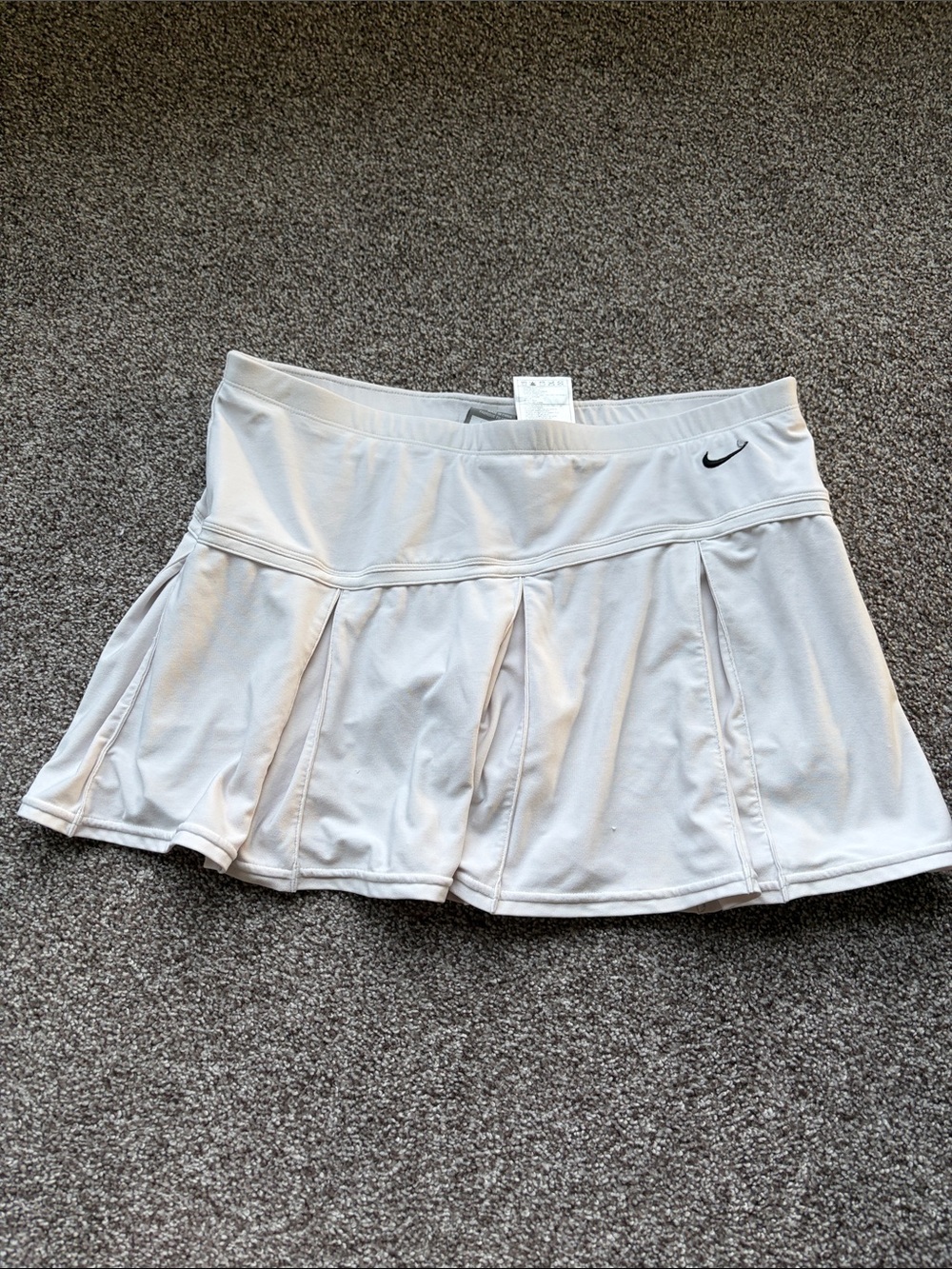 Nike White Pleated Athletic Skort with Logo